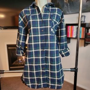 Love Tree plaid lumberjack tunic hooded shirt sz M